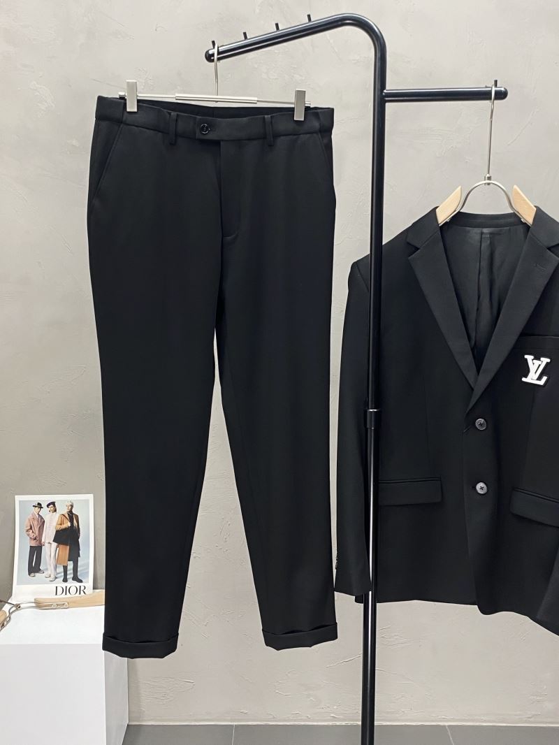 Louis Vuitton Long Suits